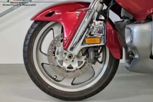 Honda GL (2001) thumbnail 6