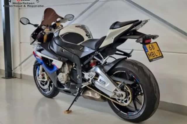 BMW S (2012) thumbnail 3