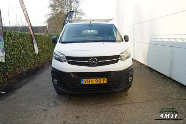 Opel Vivaro (2019) thumbnail 2
