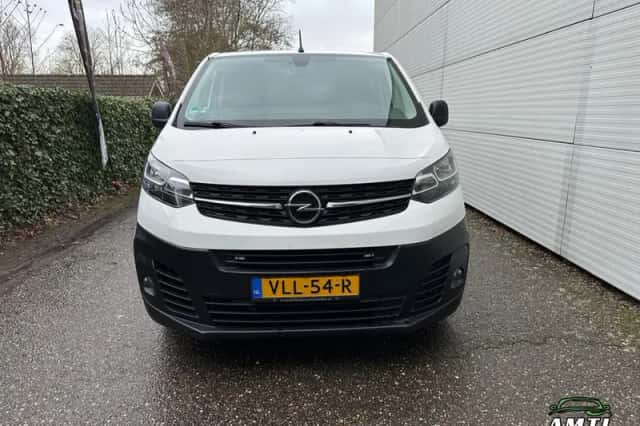 Opel Vivaro (2021) thumbnail 2