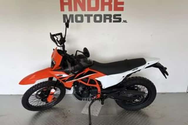 KTM 125 (2025) thumbnail 4