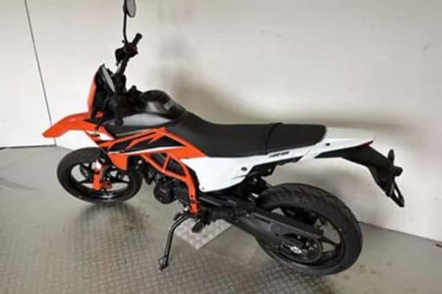 KTM 125 (2025) thumbnail 6