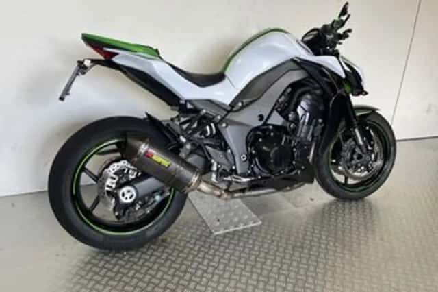 Kawasaki Z1000 (2016) thumbnail 4