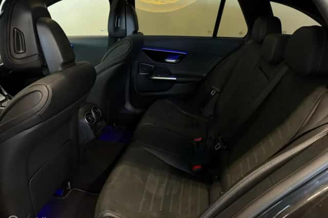 Mercedes-Benz C-Klasse (2023) thumbnail 4
