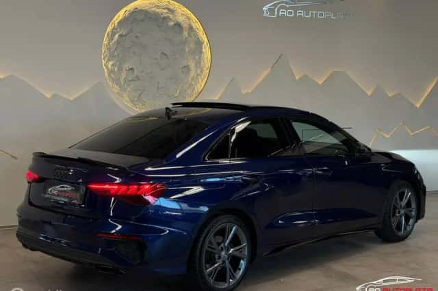 Audi A3 (2021) thumbnail 2