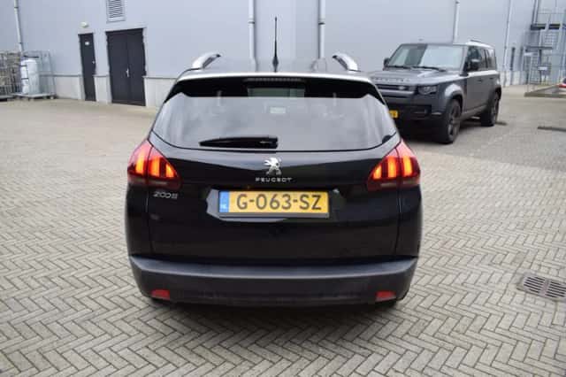 Peugeot 2008 (2019) thumbnail 3