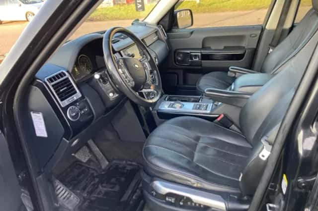 Land Rover Range Rover (2011) thumbnail 5