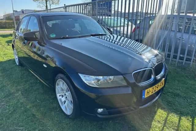 BMW 3-Serie (2010) thumbnail 2