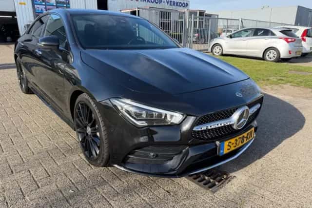Mercedes-Benz CLA-Klasse (2019) thumbnail 2