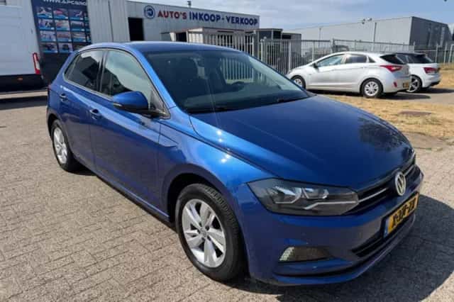 Volkswagen Polo (2019) thumbnail 2