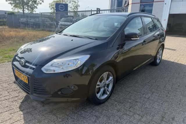 Ford Focus (2014) thumbnail 1