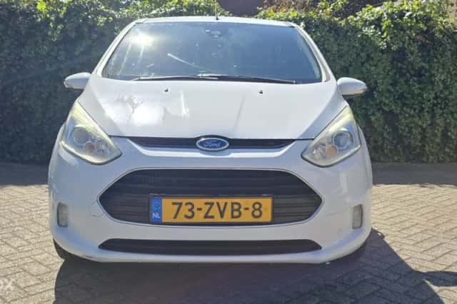 Ford B-Max (2013) thumbnail 4