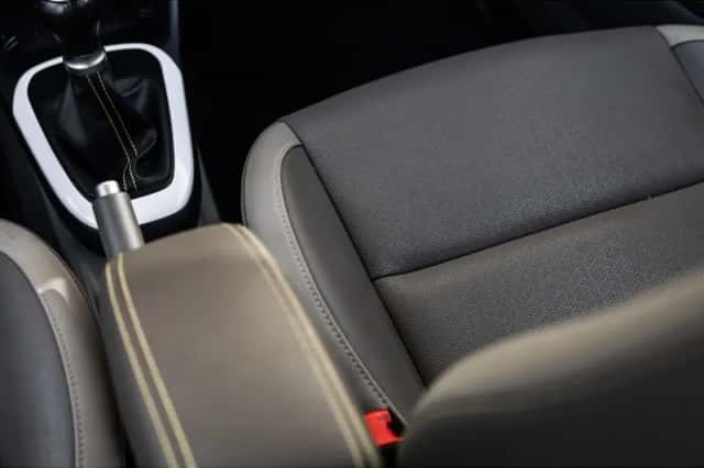Kia Picanto (2018) thumbnail 5