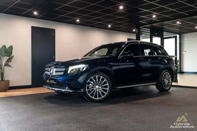 Mercedes-Benz GLC-Klasse (2015) thumbnail 1