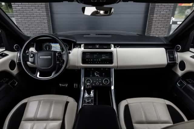 Land Rover Range Rover Sport (2022) thumbnail 2