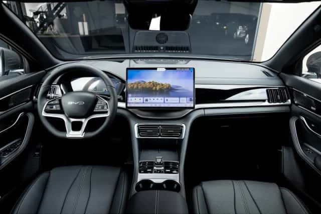 BYD Seal U (2026) thumbnail 3
