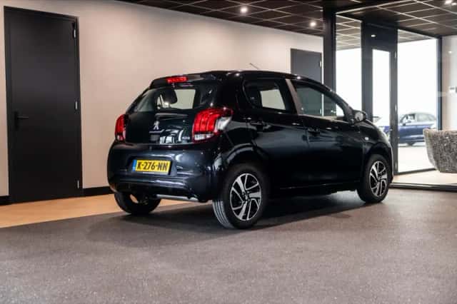 Peugeot 108 (2021) thumbnail 3