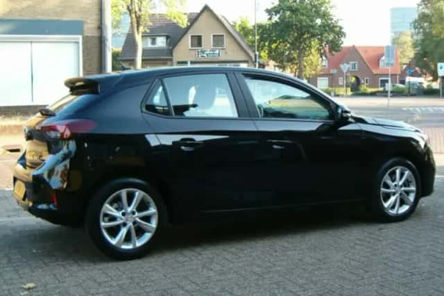 Opel Corsa (2023) thumbnail 1