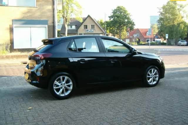 Opel Corsa (2023) thumbnail 2