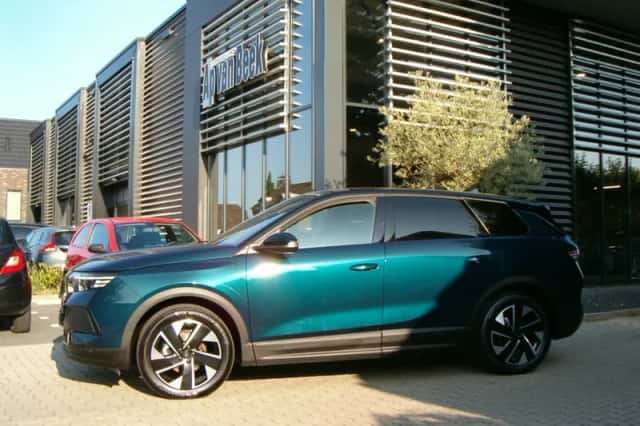 Opel Grandland (2025) thumbnail 3