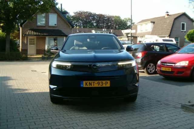 Opel Grandland (2025) thumbnail 4