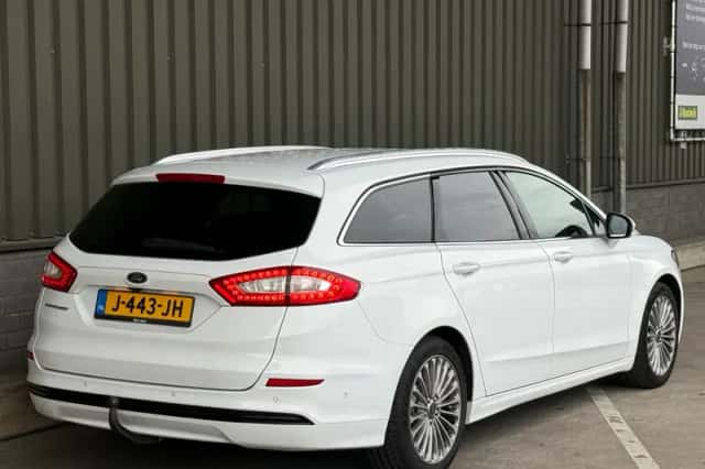 Ford Mondeo (2017) thumbnail 5