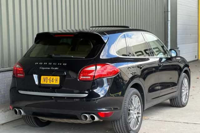 Porsche Cayenne (2012) thumbnail 5