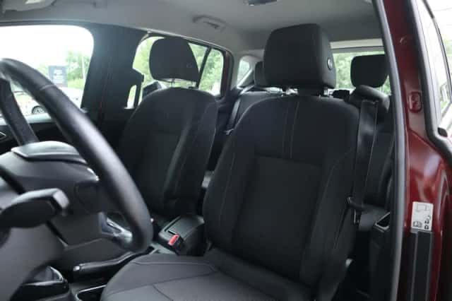 Ford B-Max (2016) thumbnail 6
