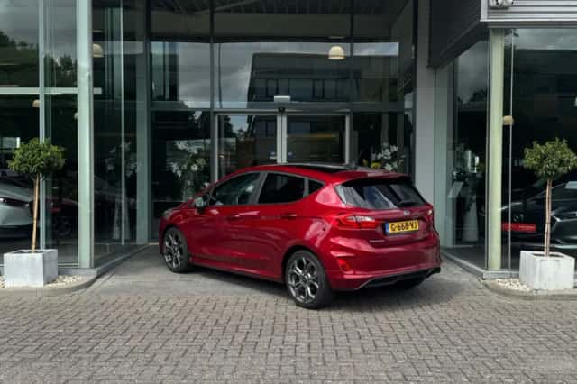 Ford Fiesta (2019) thumbnail 3