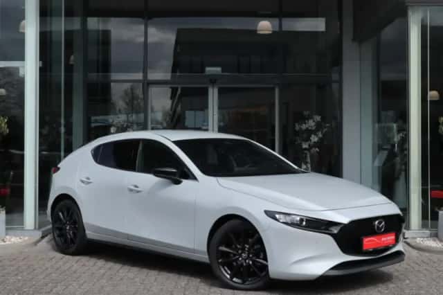 Mazda 3 (2024) thumbnail 1