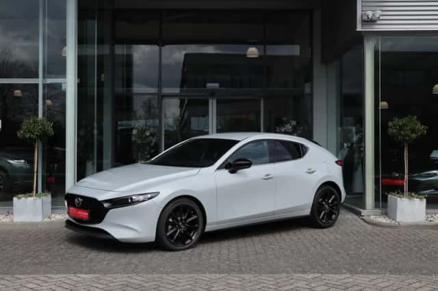 Mazda 3 (2024) thumbnail 3