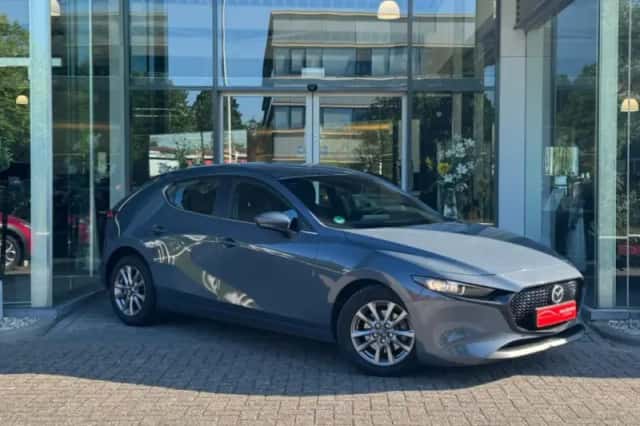 Mazda 3 (2022) thumbnail 1