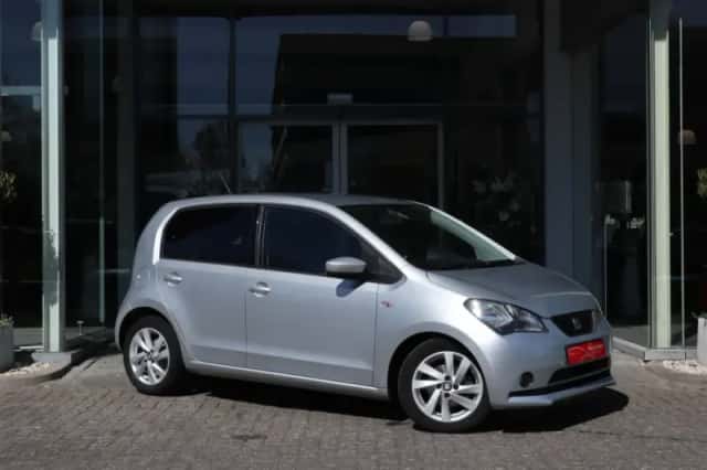 SEAT Mii (2015) thumbnail 1