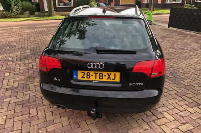 Audi A4 (2006) thumbnail 5