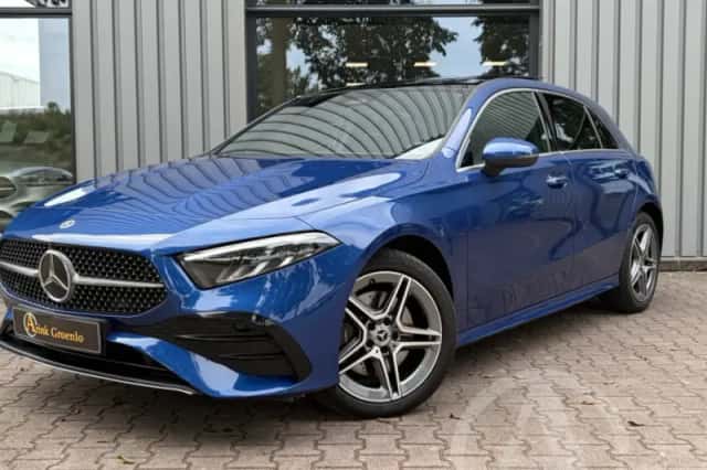 Mercedes-Benz A-Klasse (2024) thumbnail 1
