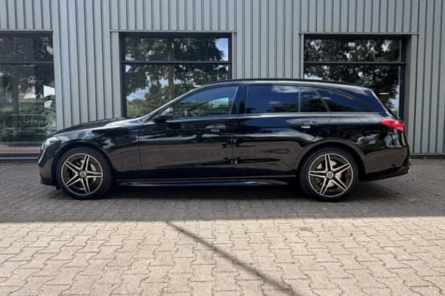 Mercedes-Benz C-Klasse (2023) thumbnail 3
