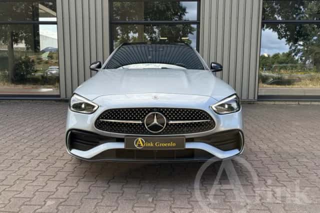 Mercedes-Benz C-Klasse (2025) thumbnail 3