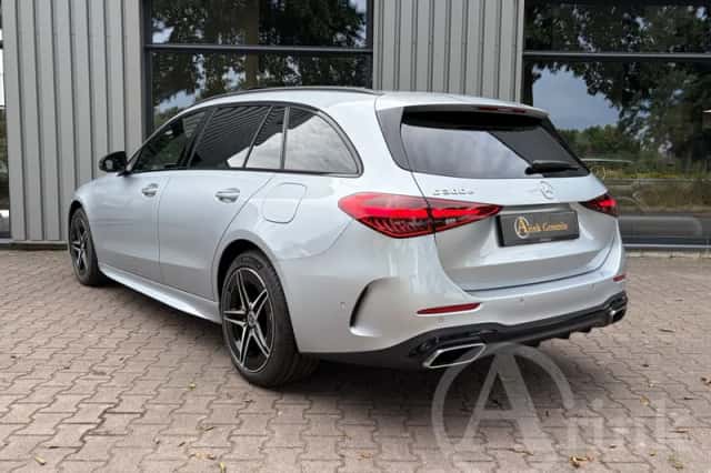 Mercedes-Benz C-Klasse (2025) thumbnail 4
