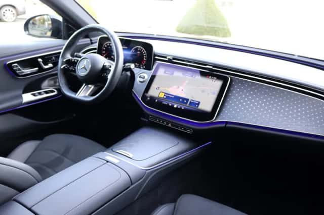 Mercedes-Benz E-Klasse (2024) thumbnail 3