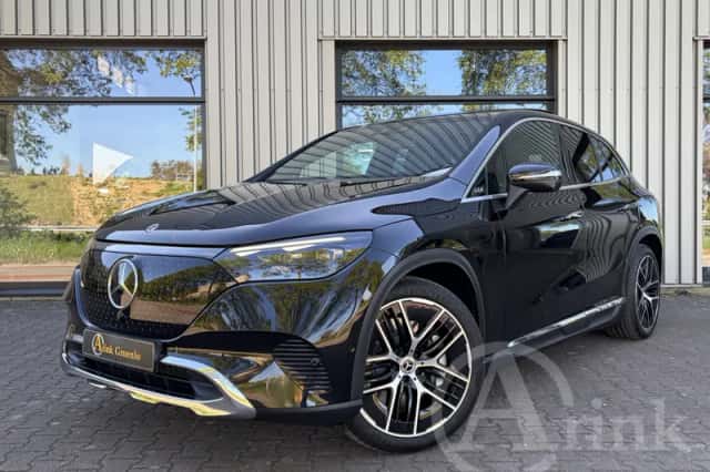 Mercedes-Benz EQE (2024) thumbnail 2
