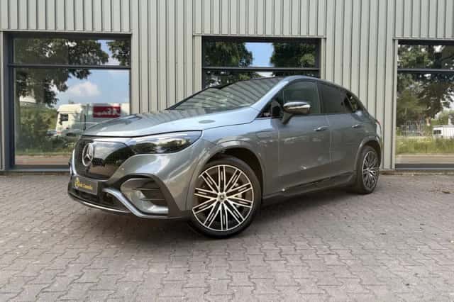 Mercedes-Benz EQE (2025) thumbnail 3