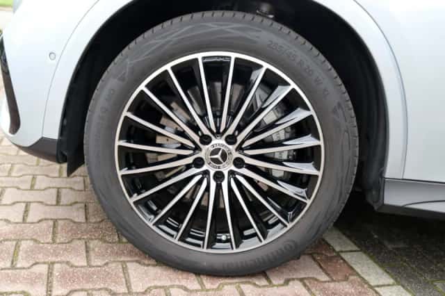 Mercedes-Benz GLC-Klasse (2025) thumbnail 4