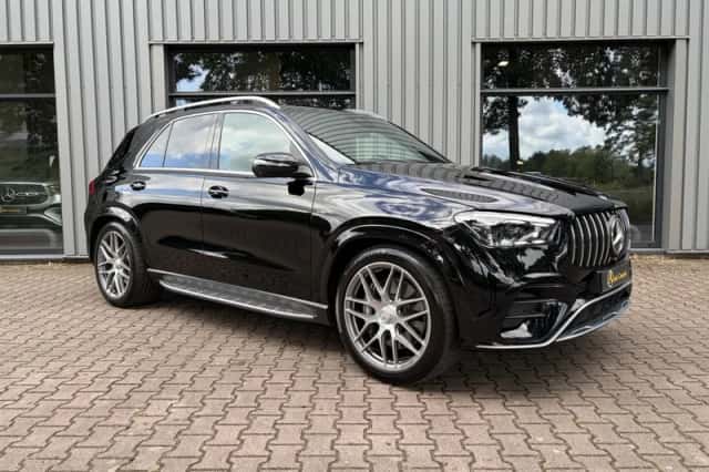 Mercedes-Benz GLE (2025) thumbnail 3