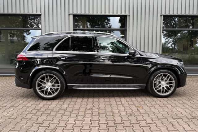 Mercedes-Benz GLE (2025) thumbnail 5