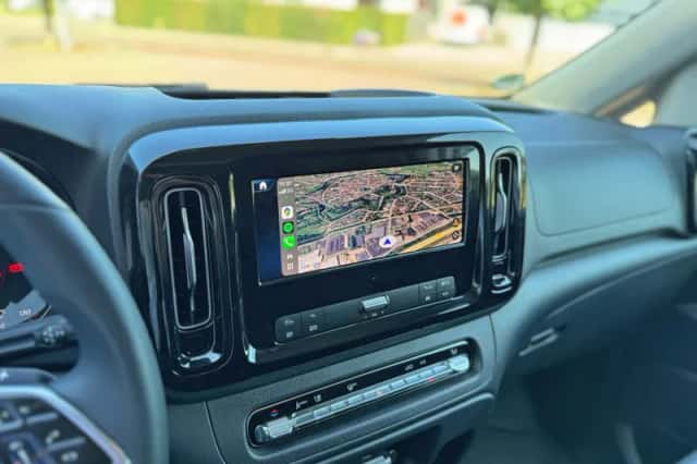 Mercedes-Benz Vito (2024) thumbnail 5