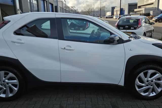 Toyota Aygo X (2023) thumbnail 3