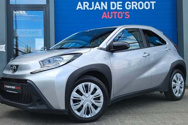 Toyota Aygo X (2022) thumbnail 1