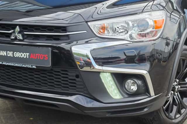Mitsubishi ASX (2019) thumbnail 2