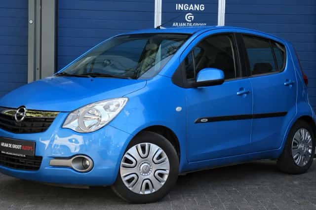 Opel Agila (2013) thumbnail 1