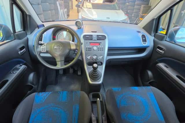 Opel Agila (2013) thumbnail 6